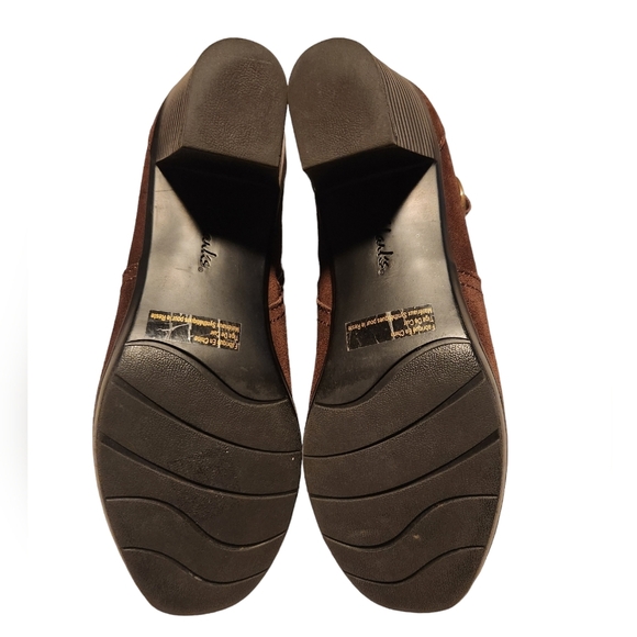 Clarks Brown Suede Ankle Boots Size 8½ - Picture 5 of 9